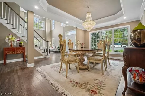40 Jade Ln, Denville, NJ 07834