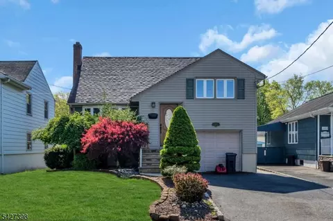 1453 Lambert St, Rahway, NJ 07065