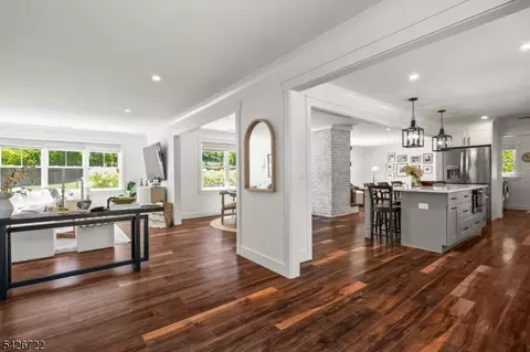 17 Drake Rd, Mendham, NJ 07945 photo 8