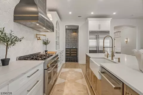 Kitchen - 464 Cherry Ln, Mendham, NJ 07945 photo 2 of 2