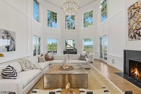 Living - 464 Cherry Ln, Mendham, NJ 07945 photo 1 of 4