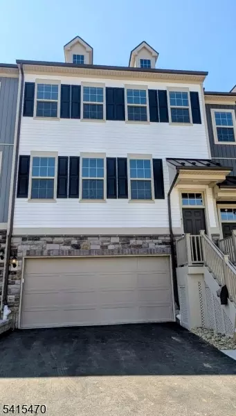 41 General Winds Way, Denville, NJ 07834