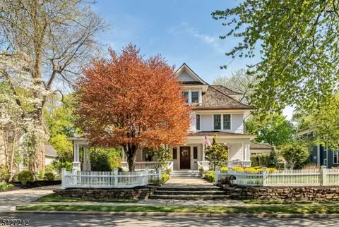 427 Spring Ave, Ridgewood, NJ 07450