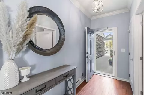 307 Waterview Ct, Cedar Knolls, NJ 07927
