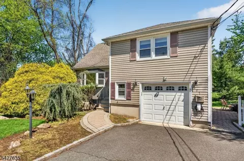 271 E Mount Pleasant Ave, Livingston, NJ 07039