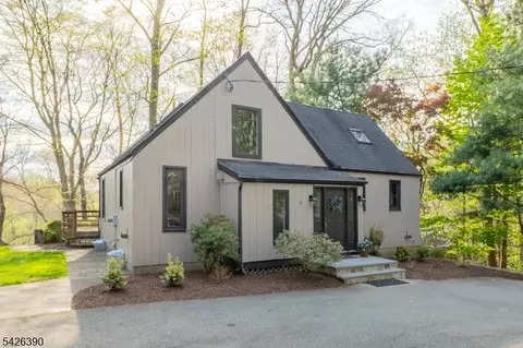 11 Ames Rd, Morristown, NJ 07960
