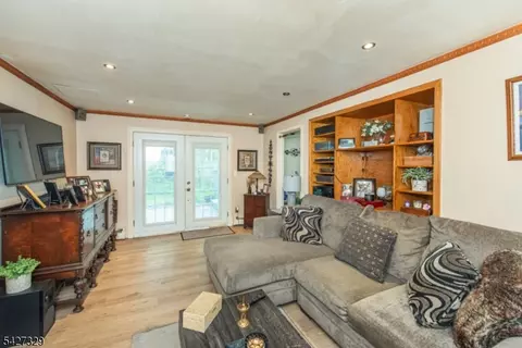 Other - 10 Evers Ct, Wayne, NJ 07470 photo 1 of 6