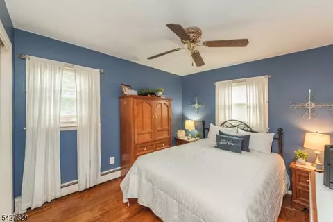 Bedroom - 10 Evers Ct, Wayne, NJ 07470 photo 2 of 2