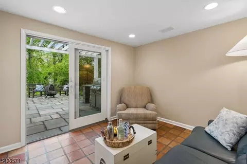 27 Hillside Ter, Summit, NJ 07901 photo 22