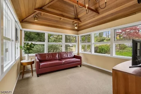 27 Hillside Ter, Summit, NJ 07901 photo 6