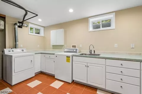 27 Hillside Ter, Summit, NJ 07901 photo 19