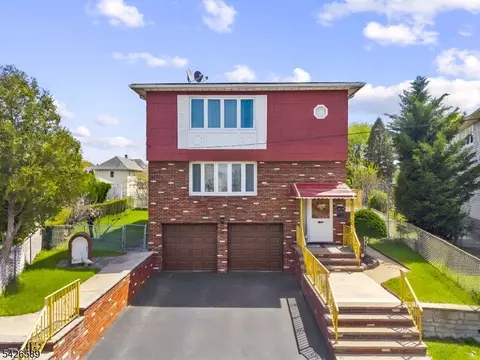 347 Manor Ct, Lyndhurst, NJ 07071