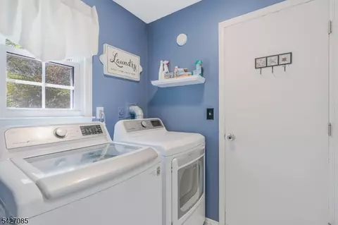 2 Sunset View Rd, Flemington, NJ 08822 photo 23