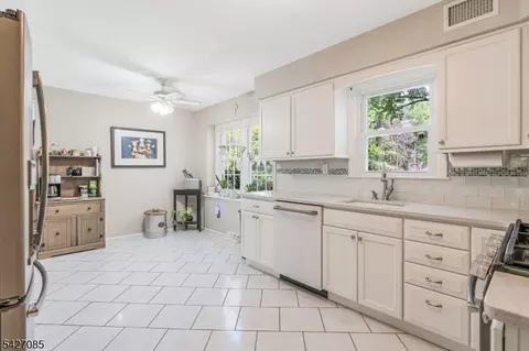 2 Sunset View Rd, Flemington, NJ 08822 photo 19