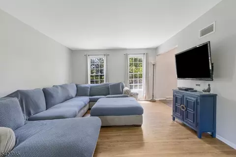 2 Sunset View Rd, Flemington, NJ 08822 photo 9
