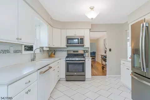 2 Sunset View Rd, Flemington, NJ 08822 photo 15