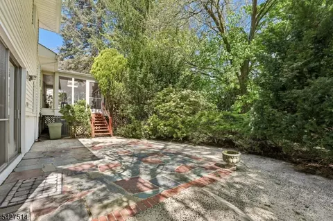 Exterior - 66 Warwick Cir, Springfield, NJ 07081 photo 9 of 9