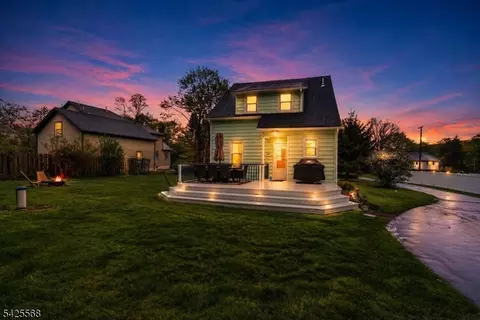 7 Shores Rd, Randolph, NJ 07869 photo 2