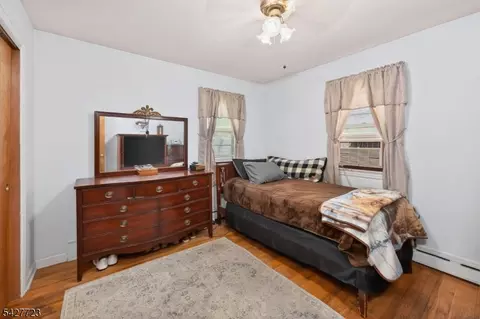 126 Jay Pl, Middlesex, NJ 08846 photo 16