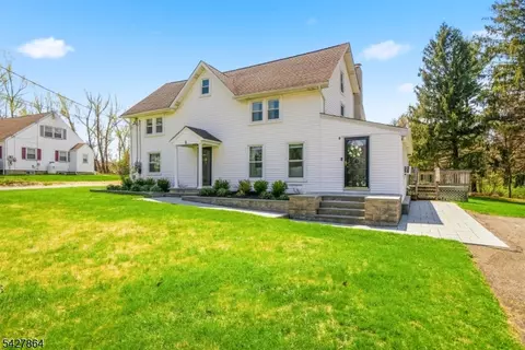 8 Morris Tpke #A/B, Randolph, NJ 07869