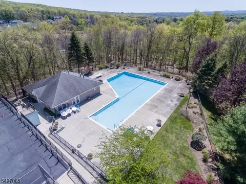 59 Spring Hill Cir, Wayne, NJ 07470 photo 28