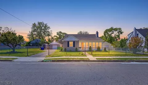 202 Arch St, Delran, NJ 08075