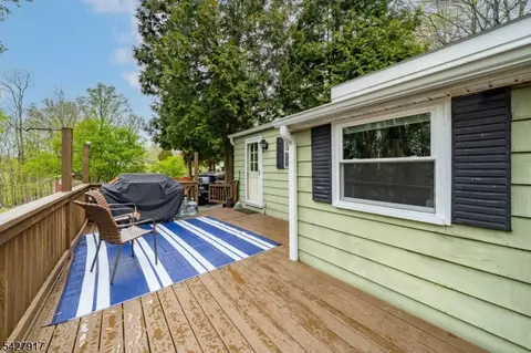 Exterior - 12 Timbercroft Rd, High Bridge, NJ 08829 photo 2 of 9