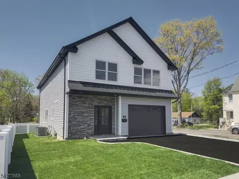 34 Zazzetti St, Waldwick, NJ 07463