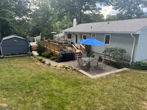 Exterior - 77 Brooklyn Rd, Stanhope, NJ 07874 photo 7 of 10