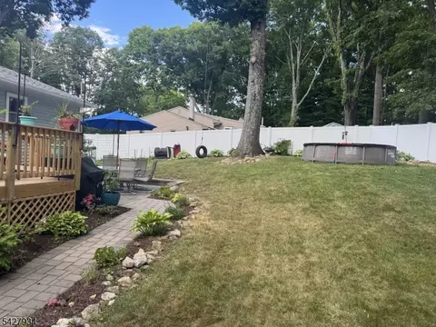 Exterior - 77 Brooklyn Rd, Stanhope, NJ 07874 photo 10 of 10