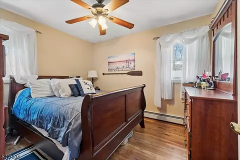 Bedroom - 77 Brooklyn Rd, Stanhope, NJ 07874 photo 1 of 3