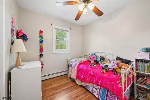 Bedroom - 77 Brooklyn Rd, Stanhope, NJ 07874 photo 2 of 3