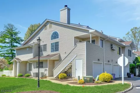 1 Danbury Ct, Bedminster, NJ 07921