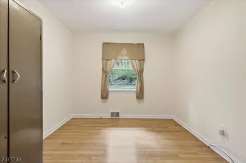9 Henderson Hill Rd, Hampton, NJ 08827 photo 22