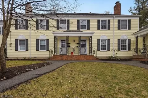 127 Osprey, Hackettstown, NJ 07840