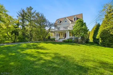 77 Kent Place Blvd, Summit, NJ 07901
