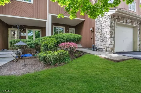 109 Bond St, Bridgewater, NJ 08807