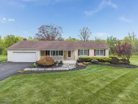Exterior - 2 Michael Ln, Ringoes, NJ 08551 photo 3 of 8