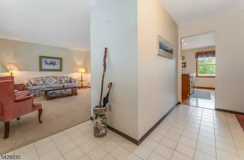 Entry Way - 2 Michael Ln, Ringoes, NJ 08551 photo 1 of 2