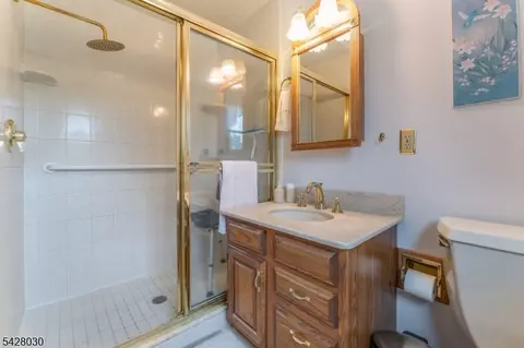 Bath - 2 Michael Ln, Ringoes, NJ 08551 photo 1 of 3