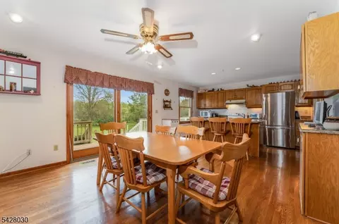 Dining - 2 Michael Ln, Ringoes, NJ 08551 photo 2 of 4