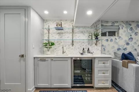 175 Division Ave, Summit, NJ 07901 photo 32