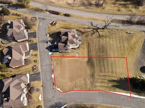 3 Wentworth Ct, Hardyston Twp, NJ 07419