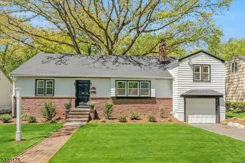 46 Chestnut Hill Pl, Glen Ridge, NJ 07028
