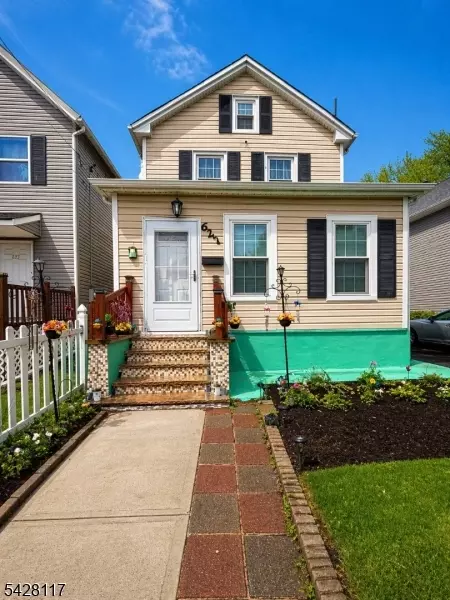 627 W 3rd, Plainfield, NJ 07060