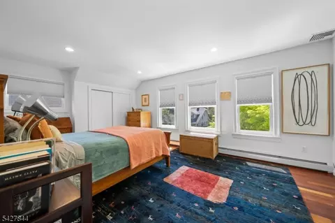 76 High St, Nutley, NJ 07110 photo 20
