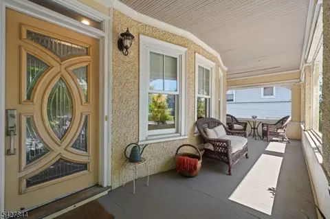 76 High St, Nutley, NJ 07110 photo 6