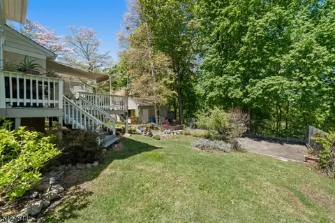 76 High St, Nutley, NJ 07110 photo 33