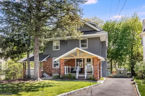 181 Valley Rd, Montclair, NJ 07042
