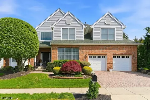31 Narrows Way, Monroe Township, NJ 08831